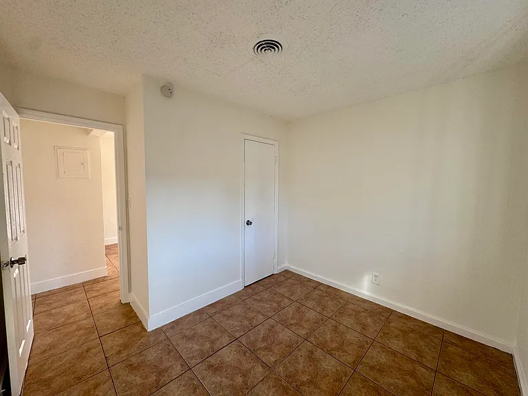 3101 NE 7th Ave #B — Photo 26
