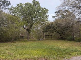 14 Hester St, Madisonville, LA 70447