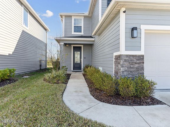4th image of 13319 BROOKWATER Drive