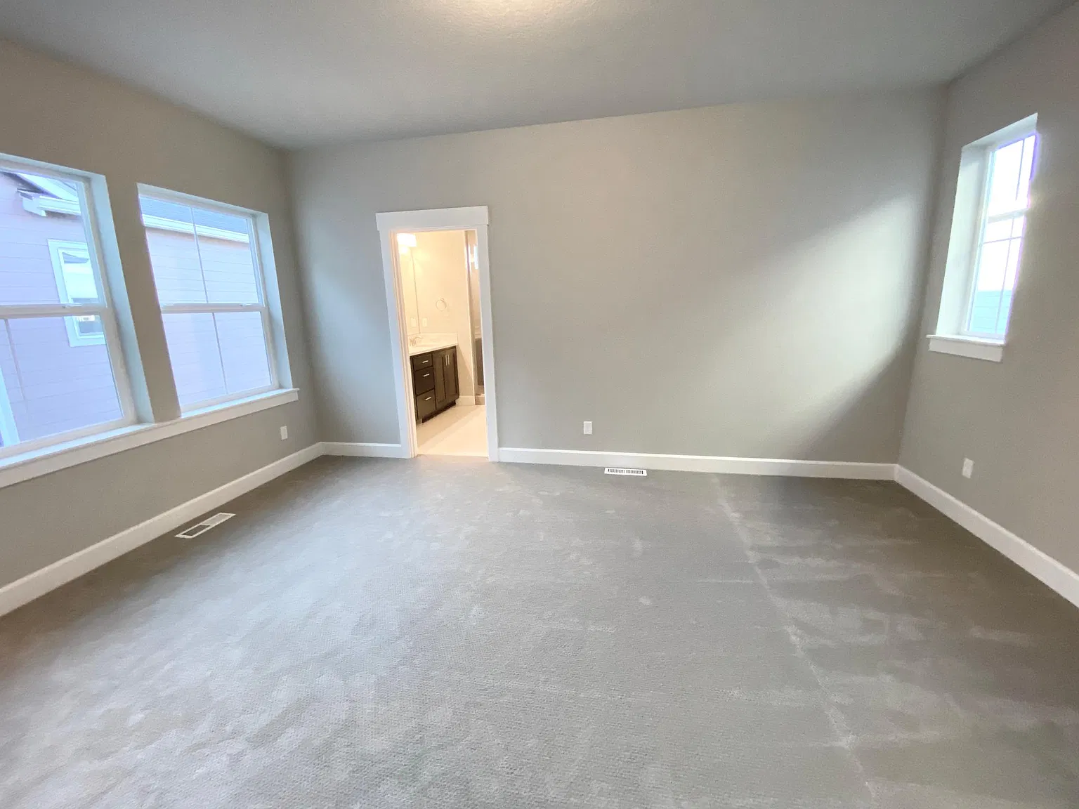 7007 SE Genrosa St — Photo 4