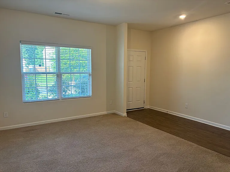 7617 Malden Park Dr — Photo 4