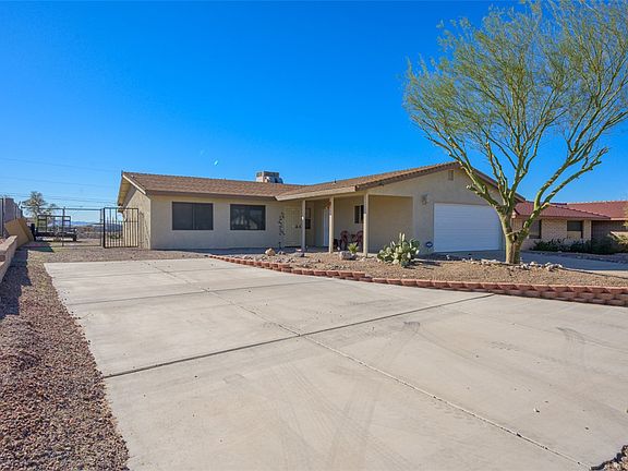 2nd image of 1868 W Arcadia Circle