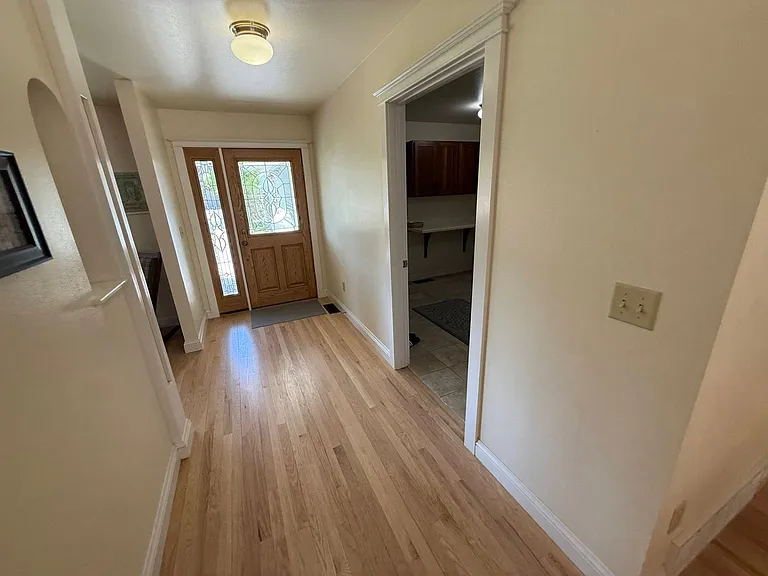 230 River Pl — Photo 4