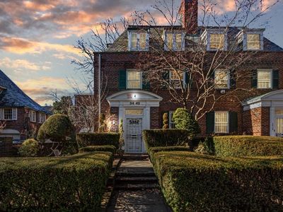 34-42 87th Street, Jackson Heights, NY, 11372