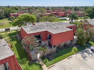 3203 Meridian Way N APT D, Palm Beach Gardens, FL 33410