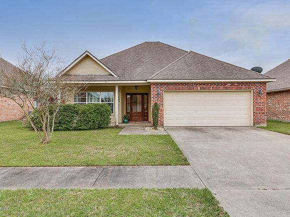 2nd image of 103 Alma Dr