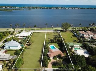 5210 Essex Ct, West Palm Beach, FL 33405