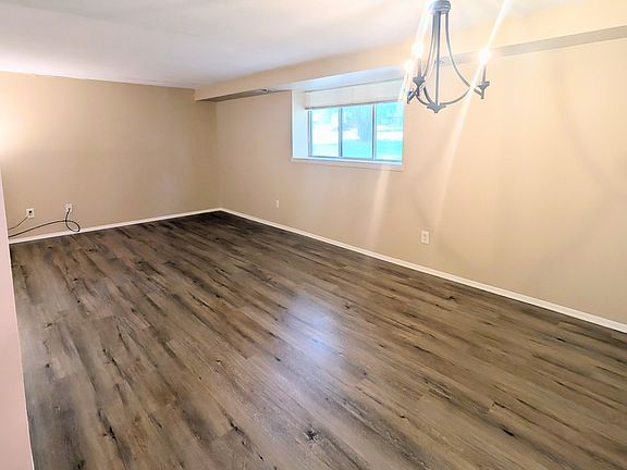 4th image of 2461 Brookledge Rd APT A11