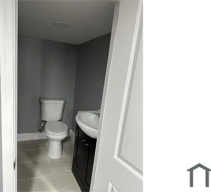 2514 N Sartain St #1 — Photo 6
