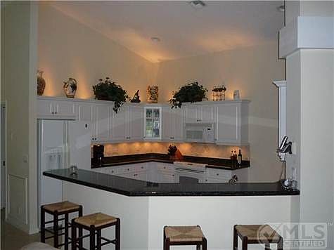 2nd image of 6652 Brookhurst Cir