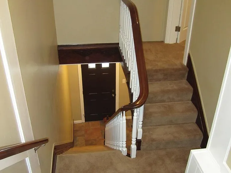 108 Wilbert St — Photo 17