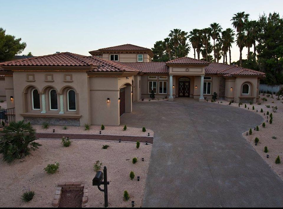 1st image of 216 Starlite Dr