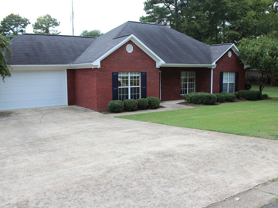 1st image of 113 Northgate Dr