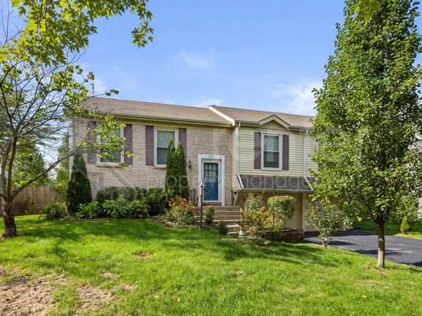 371 Larchmont Ct
