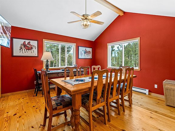 3rd image of 696 Moonstone Rd