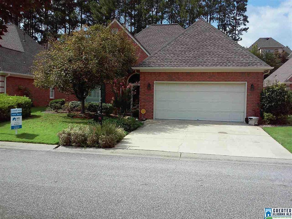 2nd image of 121 Southlake Ln