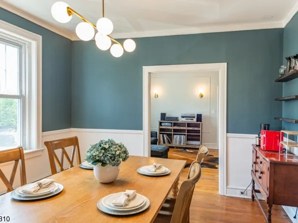 6 Altamont Ct #11, Morristown Town, NJ 07960