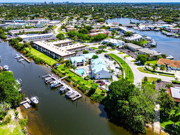 412 Southwind Drive #B2, North Palm Beach, FL 33408