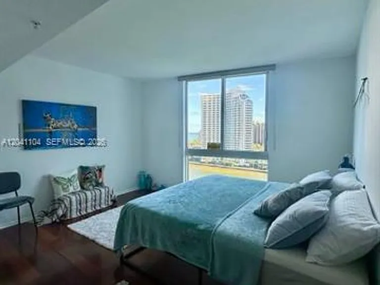325 S Biscayne Blvd #CU-1523 — Photo 11