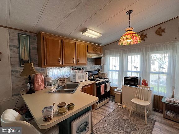 5th image of 8581 N Longboat Way