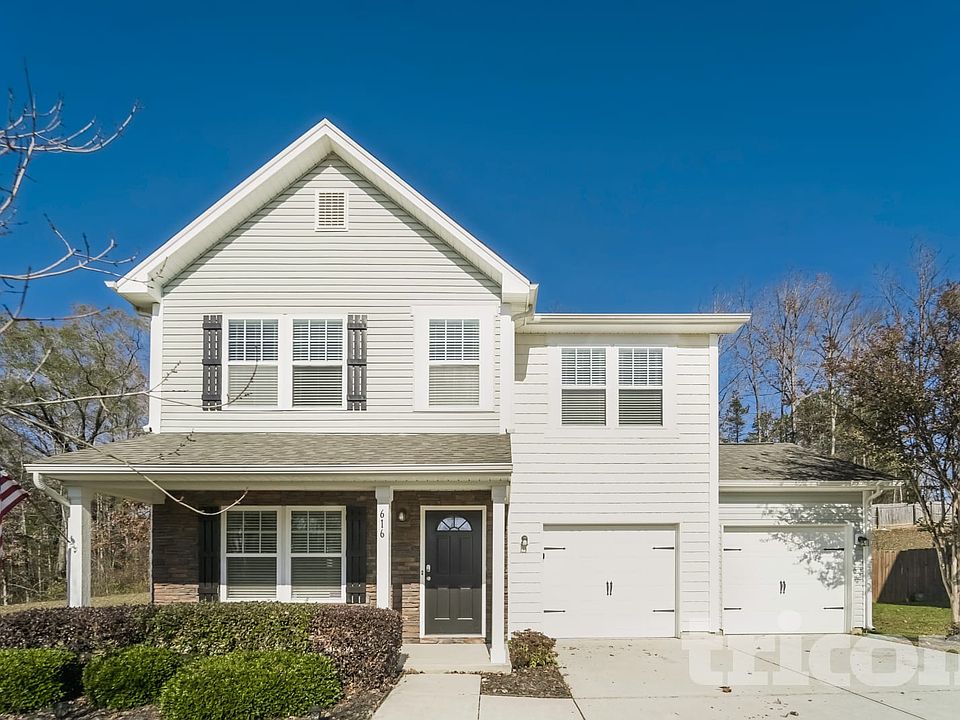 1st image of 616 Sawtooth Oak Dr