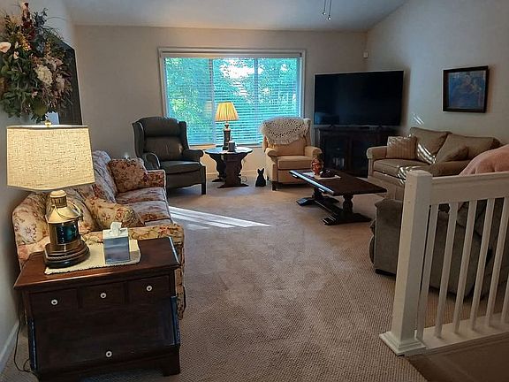 3rd image of 48117 Cotton Creek Blvd
