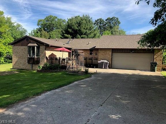 2nd image of 13080 Guinevere Pl