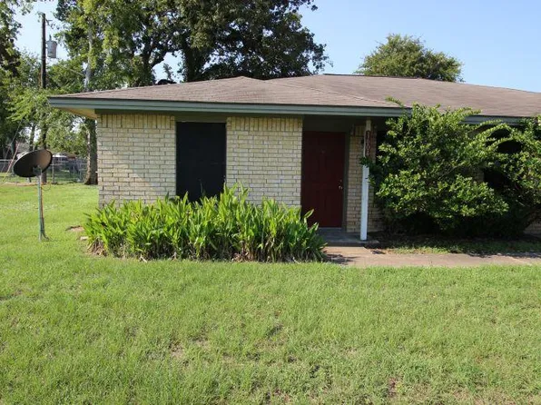 1608 Anderson St, College Station, TX 77840