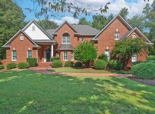 156 Club Dr, Simpsonville, SC 29681
