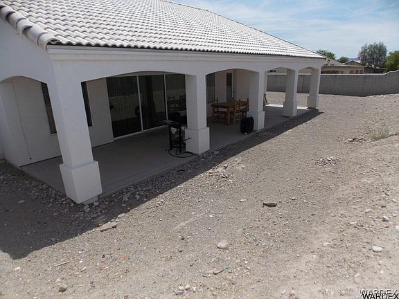 3rd image of 2240 E TUMBLEWEED Drive