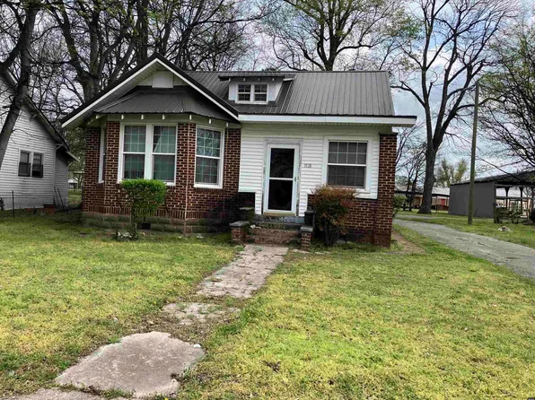 1120 Church St, Tiptonville, TN 38079