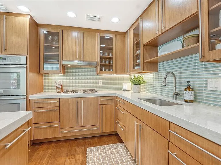 425 McKinley Dr — Photo 22