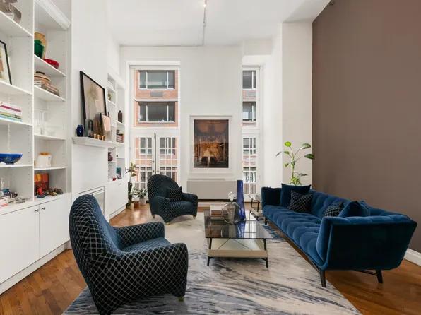 121 West 20th Street 2D image 1 of 11