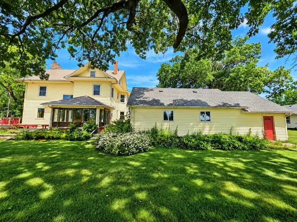 730 Grace Ave, Chariton, IA 50049