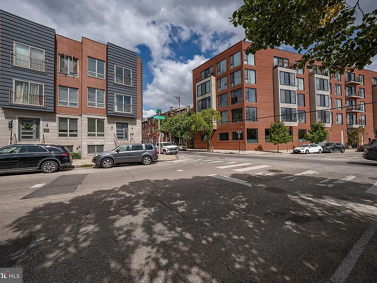 601 Poplar St — Photo 41