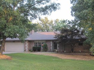 380 Bluff Rd, Marshfield, MO 65706