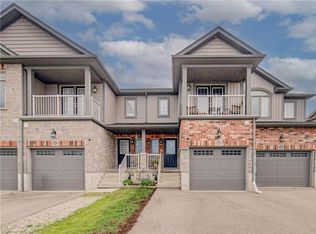 20 Meadowridge St, Kitchener, ON N2P0E2