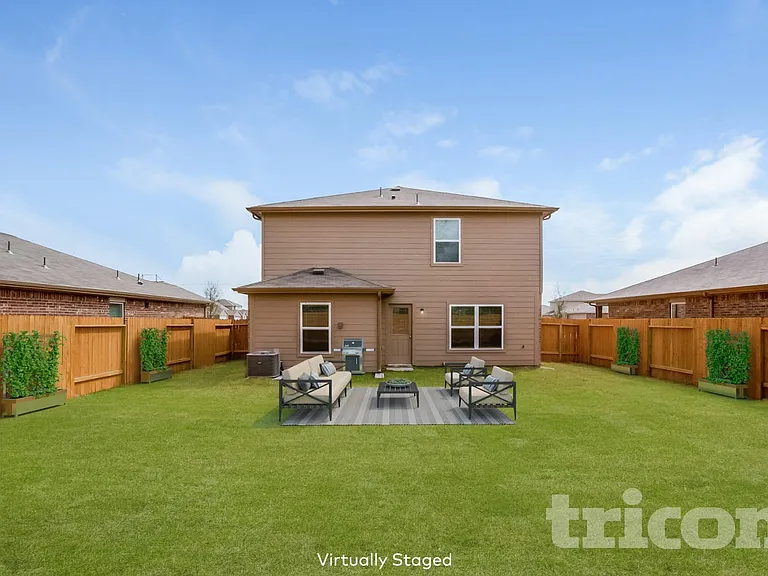 944 American Monarch Dr — Photo 12