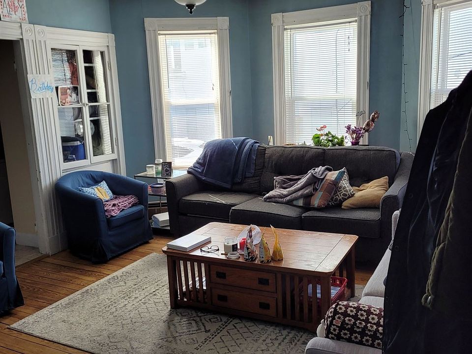 5 Irving St. #1 Somerville (Davis Square) Shared Unit Phot