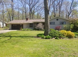 1614 Squaw Creek Dr, Girard, OH