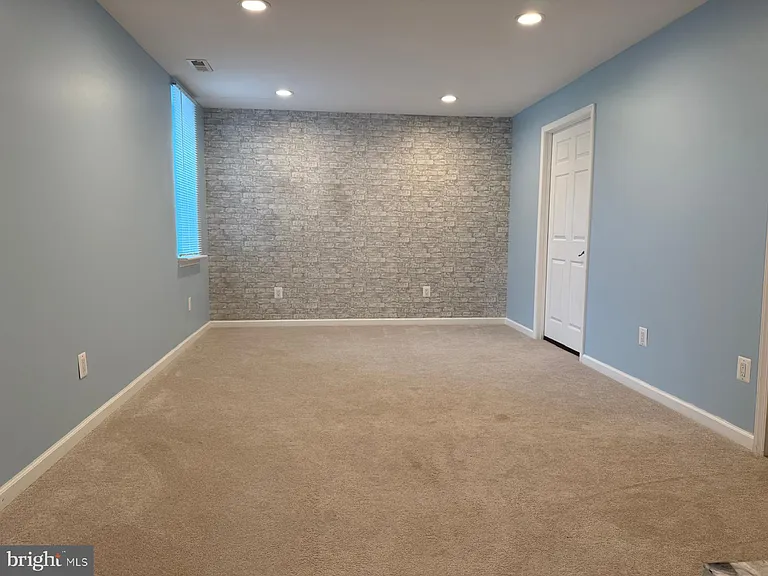 1 Warbler Ct — Photo 9