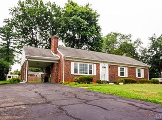 7103 Meadowbrook Rd, Lynchburg, VA 24502