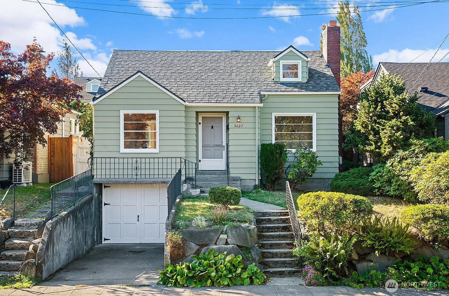 3021 37th Avenue SW photo 1