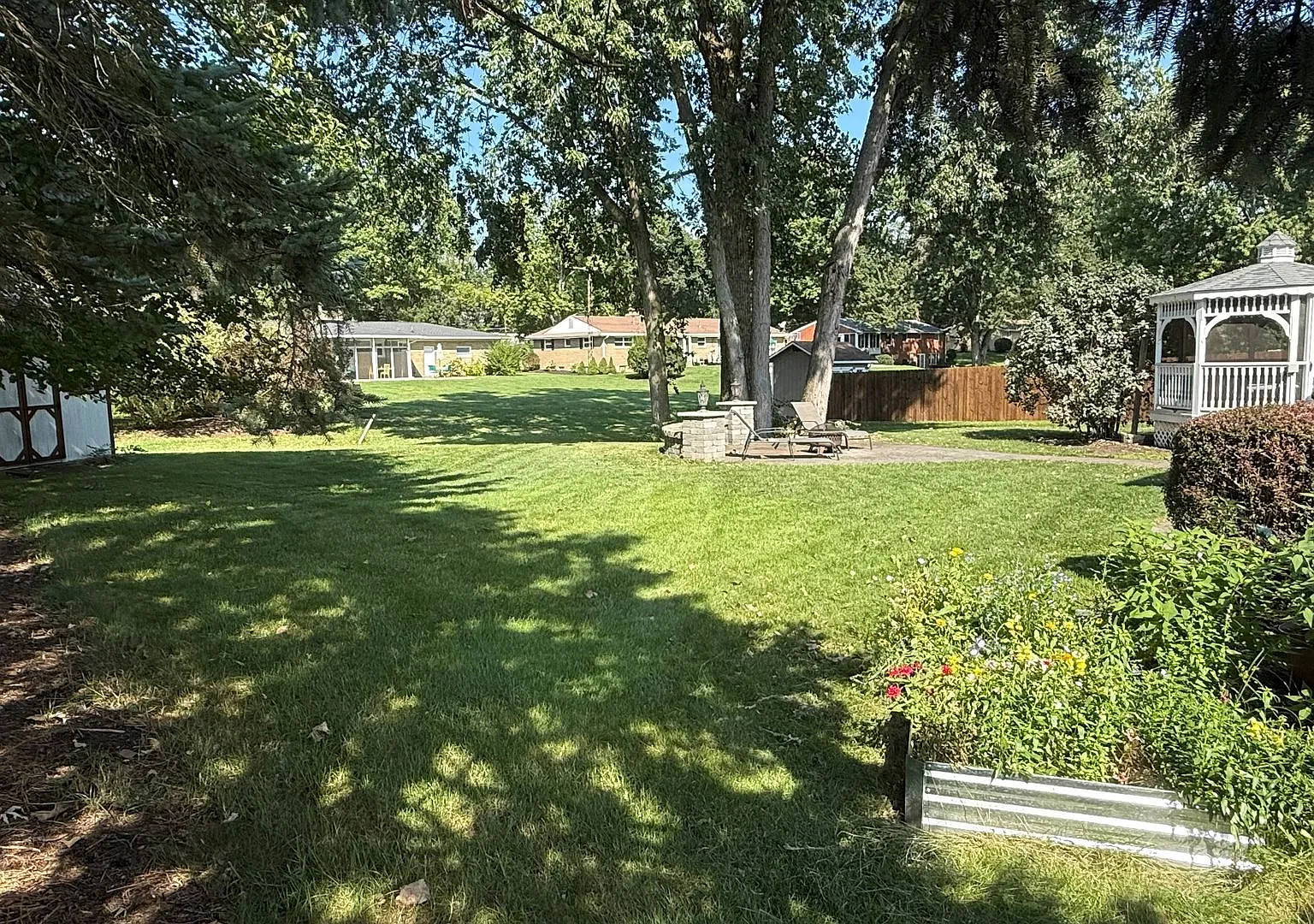 Spacious 4 Bedroom Home in Jackson Township Schools with Finished Basement & Large Backyard — Photo 4