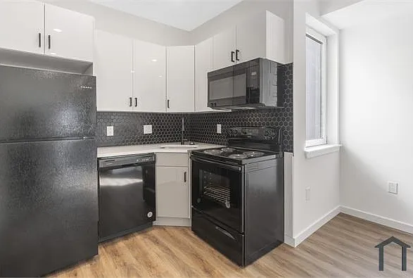 1616 N 54th St — Photo 22