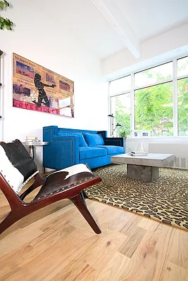 Rented by Triumph Property Group | media 28