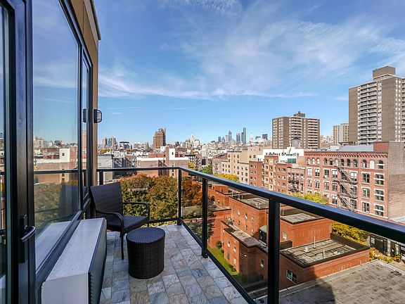 4th image of 399 E 8th St #3A