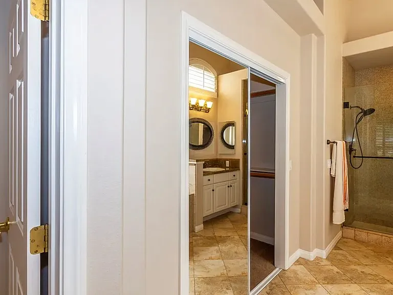 2215 Scarlet Rose Dr — Photo 18