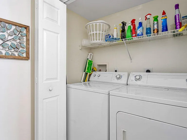1302 Tuscany Way — Photo 27