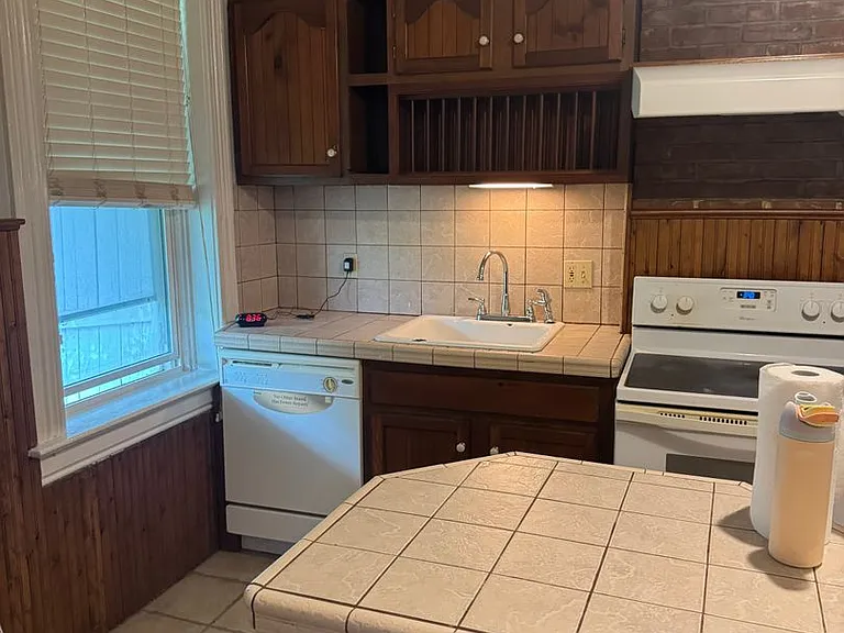 4715 Nebraska Ave — Photo 9